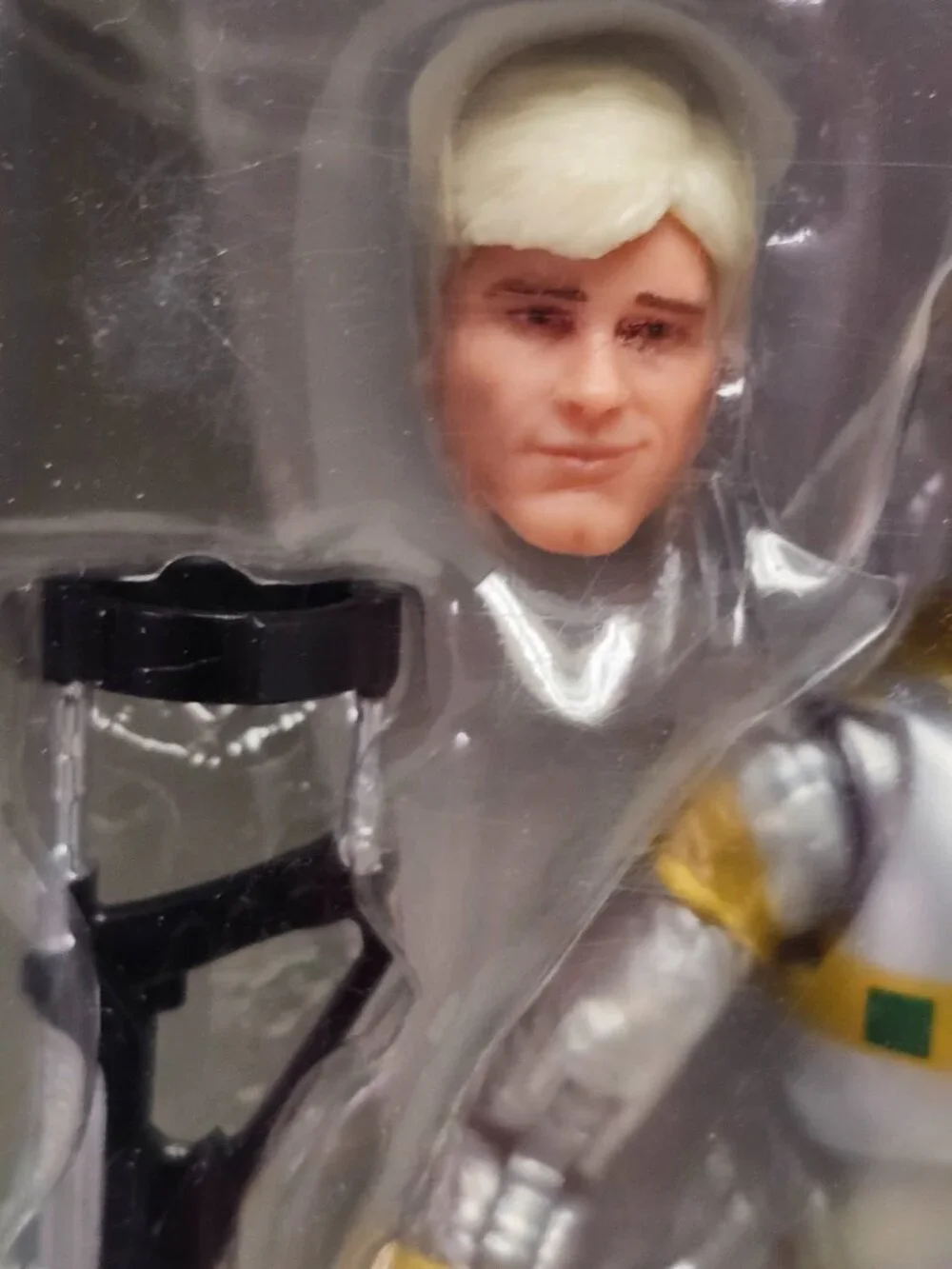 New Power Rangers Lightning Collection in Space Silver Ranger Zhane Exclusive